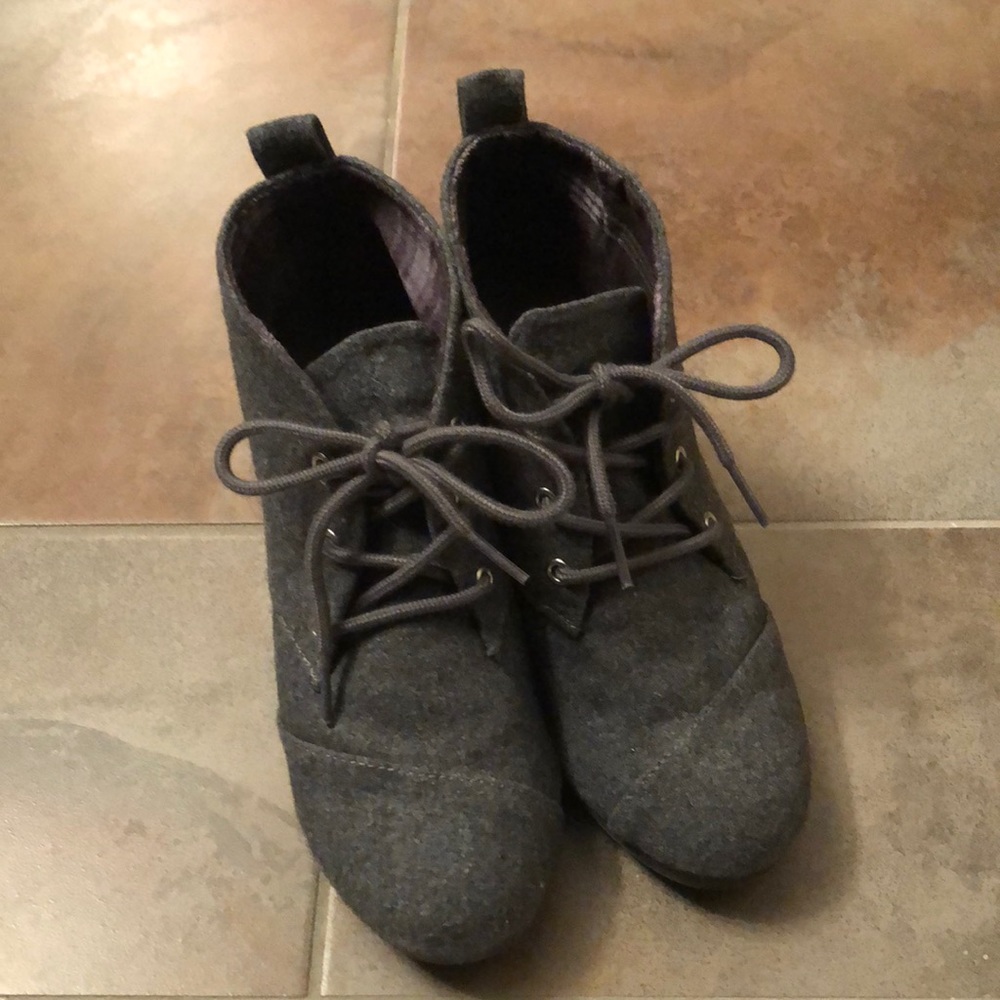 Attention, Grey Wedge Heel Boots, Size 6.